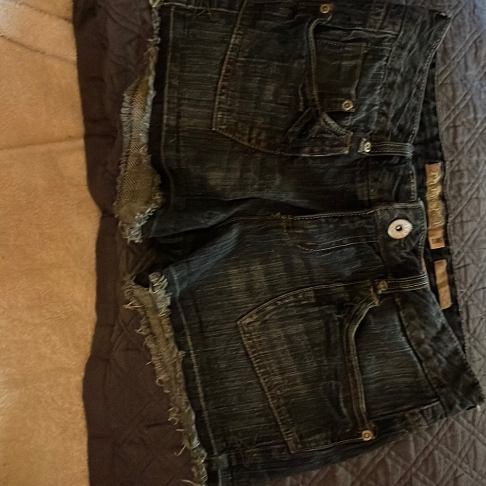 🐇 Mudd Jean shorts size 9